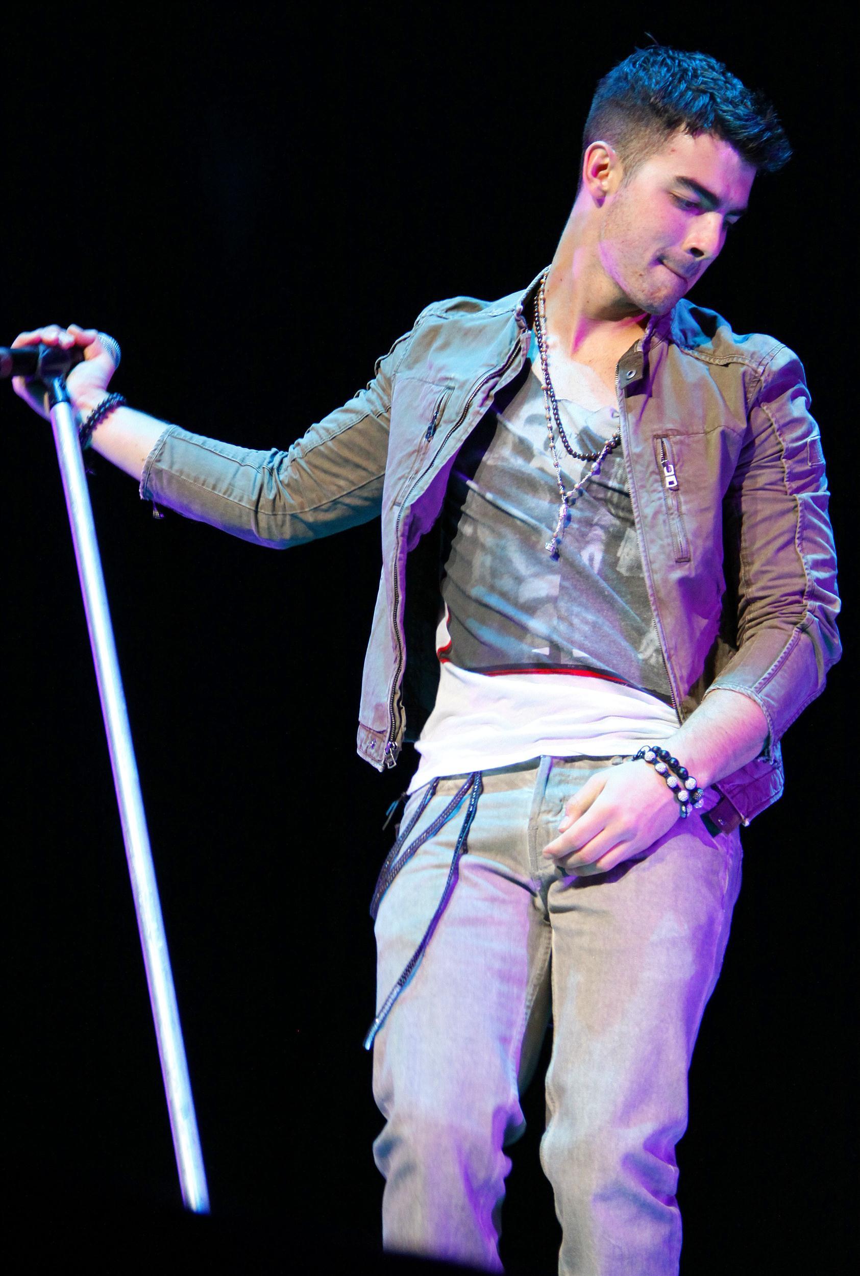 Joe Jonas performing live at Lanxess Arena | Picture 105260